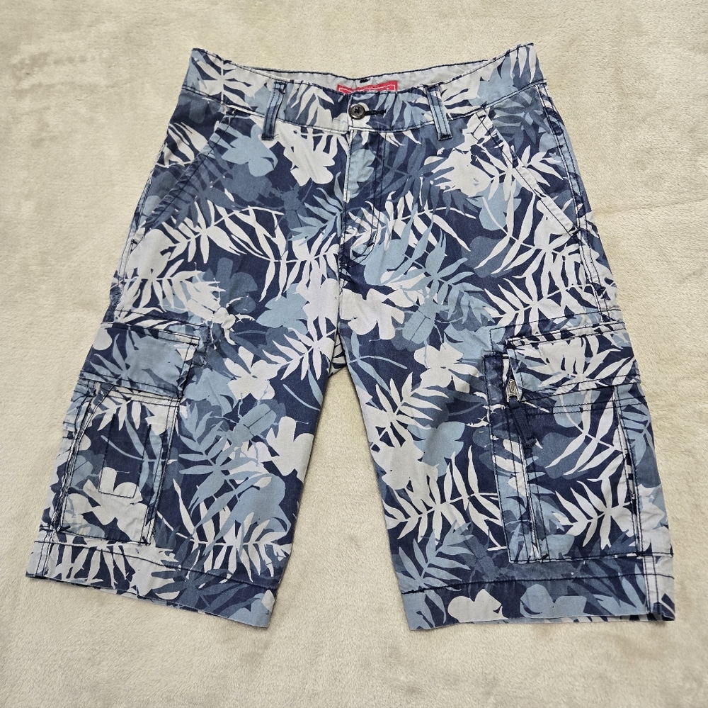 Levi's Tropical Slim Cargo Shorts Bermuda Style Mens Sz 30 Utility Hawaiian AOP